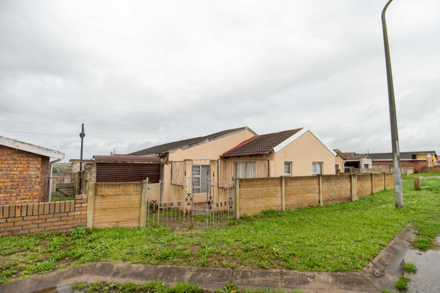 4 Bedroom Property for Sale in Bethelsdorp Eastern Cape